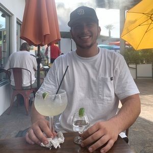 Meet your Posher, Austin